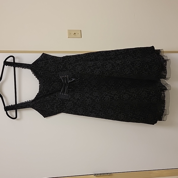 Disney Nightmare Before Christmas velvet flocked dress size 18. - Picture 1 of 5